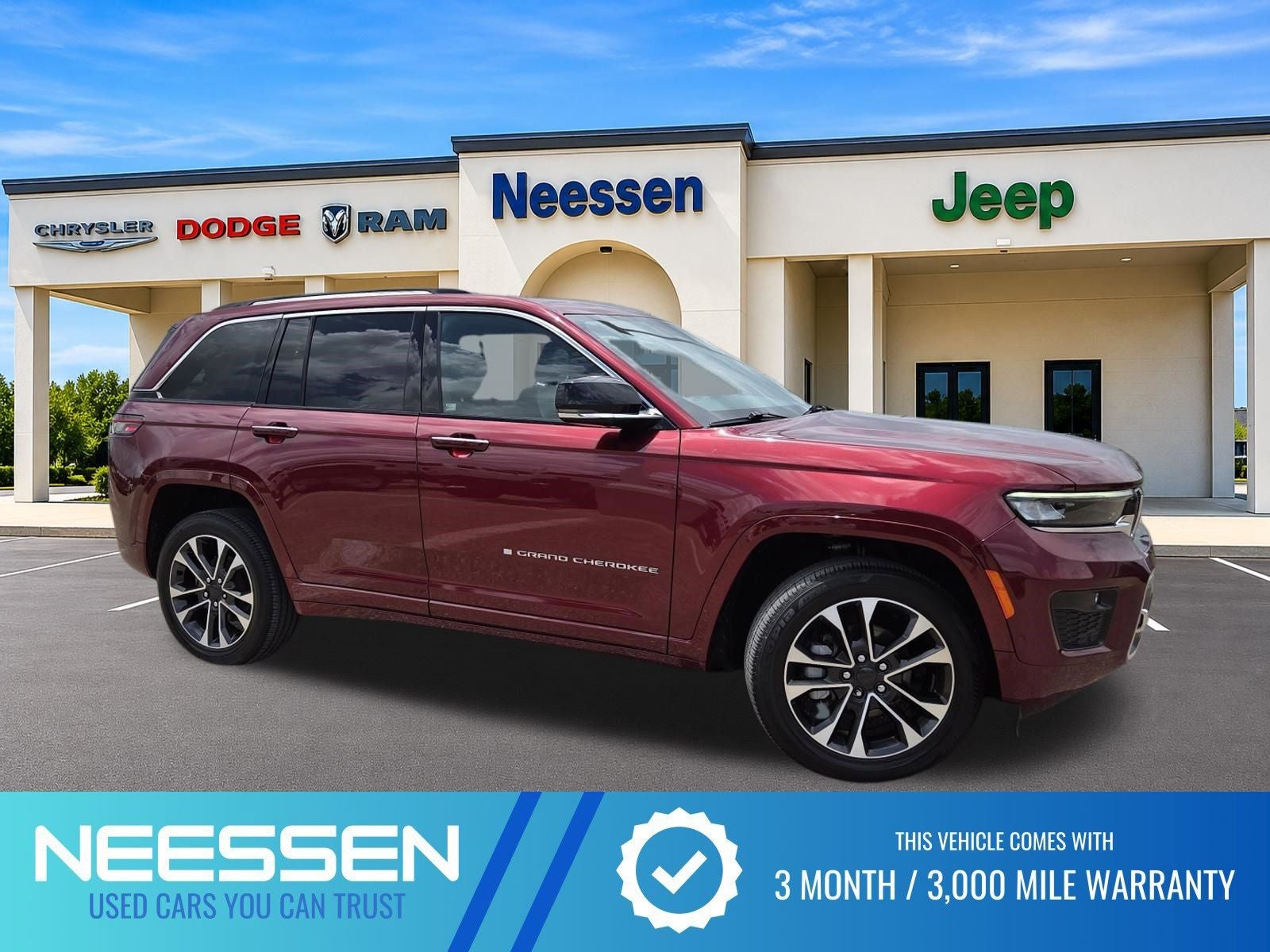 2023 Jeep Grand Cherokee Overland in Velvet — front three-quarter view