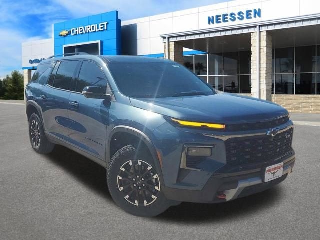 2026 Chevrolet Traverse Z71 in Lakeshore Blue Metallic — front three-quarter view