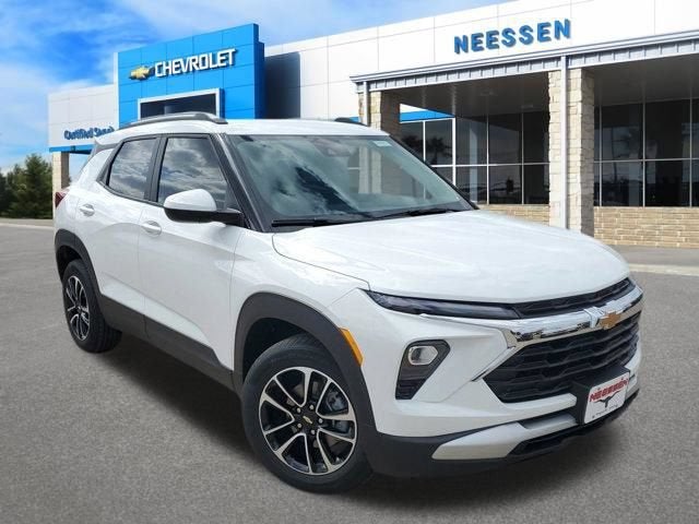2026 Chevrolet Trailblazer LT in Summit White — front three-quarter view